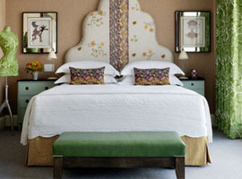 Crosby Street Hotel: On-site Wireless Handsets & Messaging